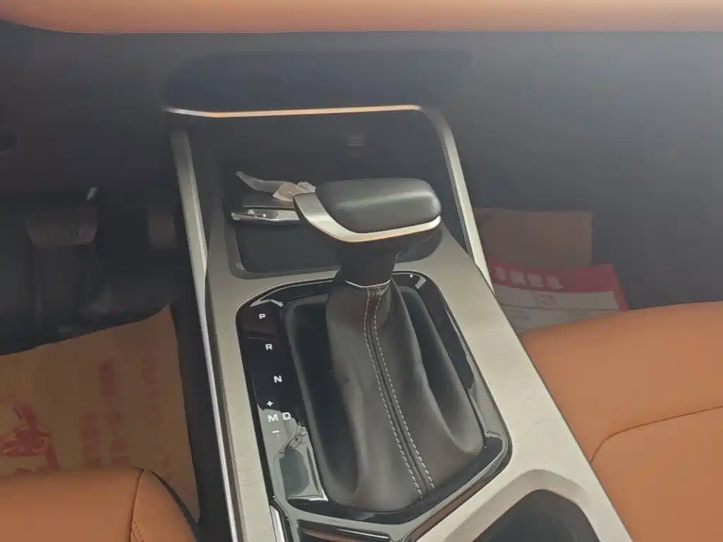 Geely Emgrand — миниатюра 14