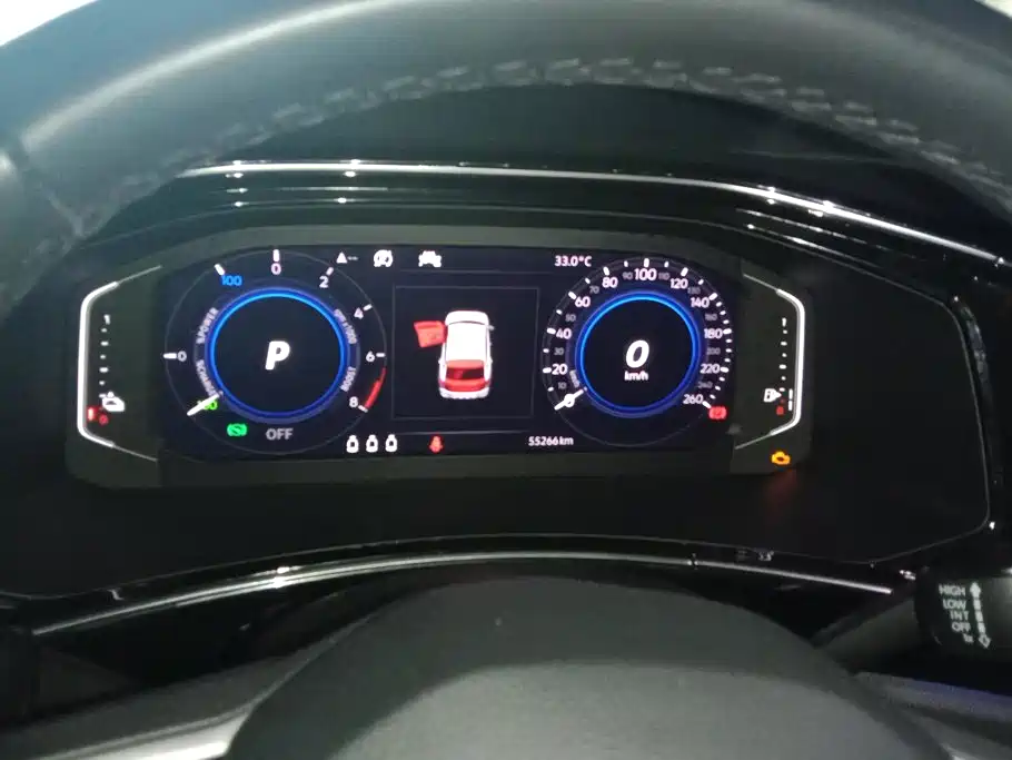 Volkswagen 探岳 GTE — миниатюра 14
