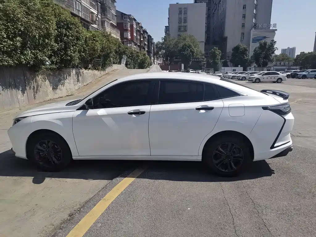 Aeolus Yixuan — миниатюра 8