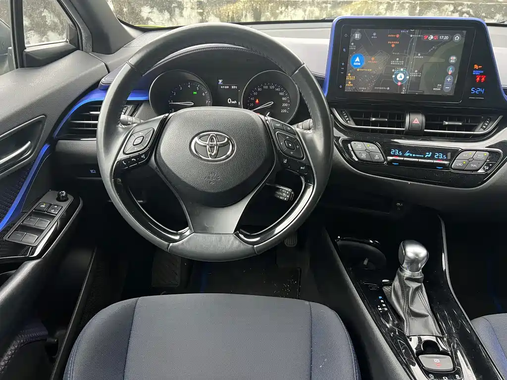 Toyota C-HR — миниатюра 18
