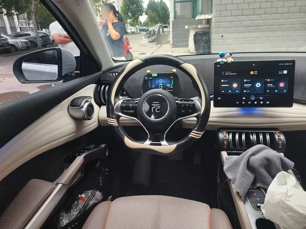 BYD Yuan Plus — миниатюра 6