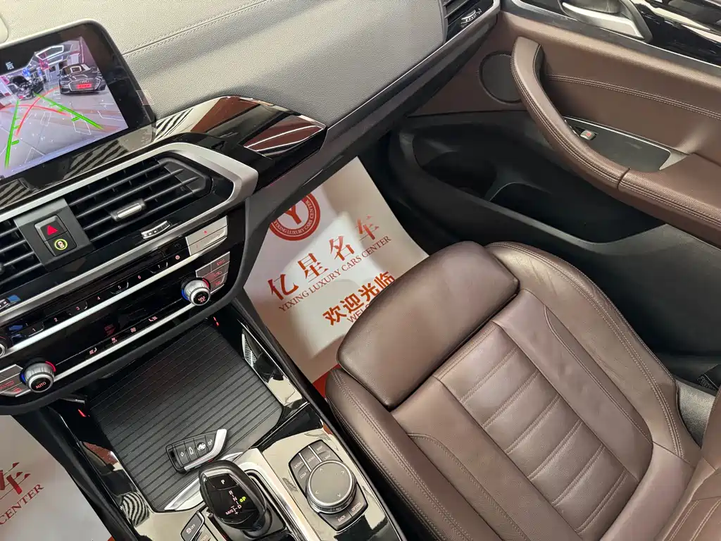 BMW X3 — миниатюра 11
