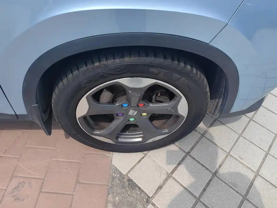 Baojun RM-5 — миниатюра 6