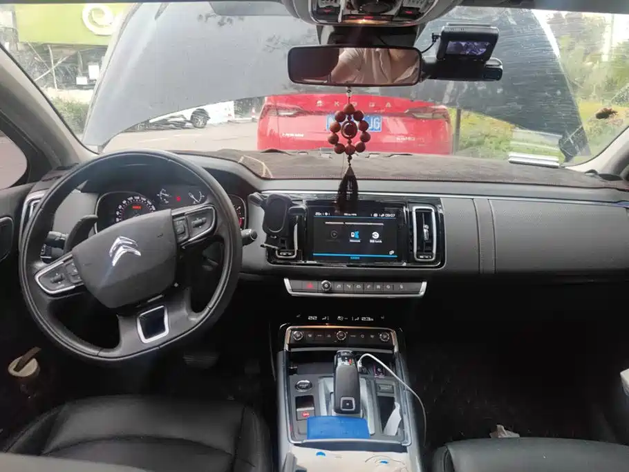 Citroen C6 — миниатюра 12