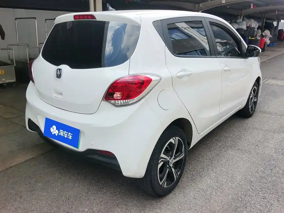 Changan Benben E-Star — миниатюра 3