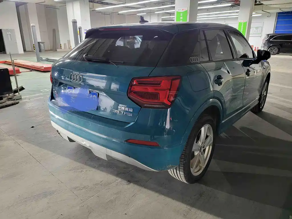 Audi Q2L — миниатюра 5