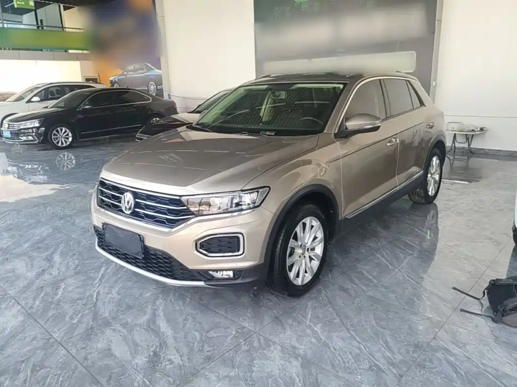 Volkswagen T-Roc — миниатюра 2