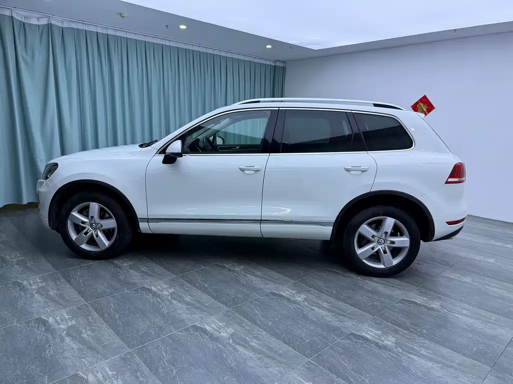 Volkswagen Touareg — миниатюра 8