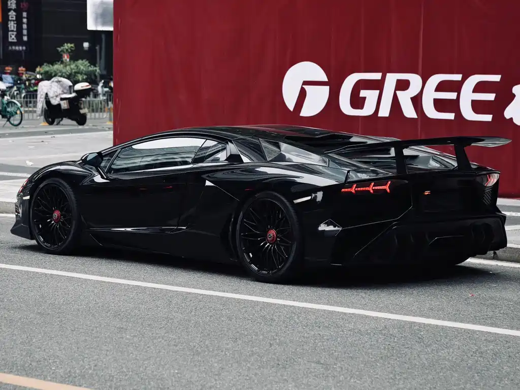 Lamborghini Aventador 2013 LP 700-4