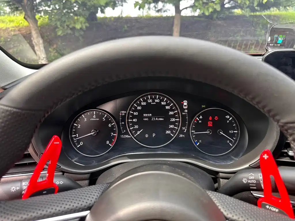 Mazda 3 Axela — миниатюра 13