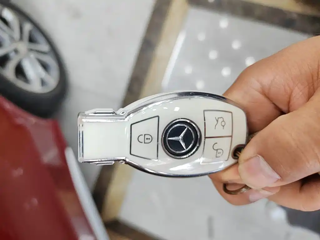 Mercedes-Benz C-Class — миниатюра 9