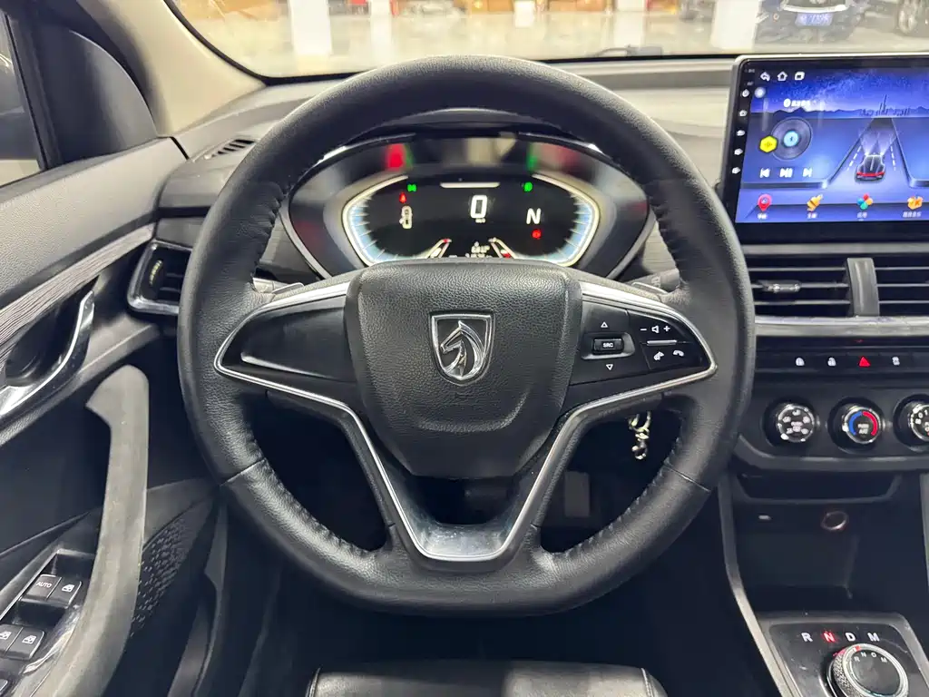 Baojun 360 — миниатюра 12