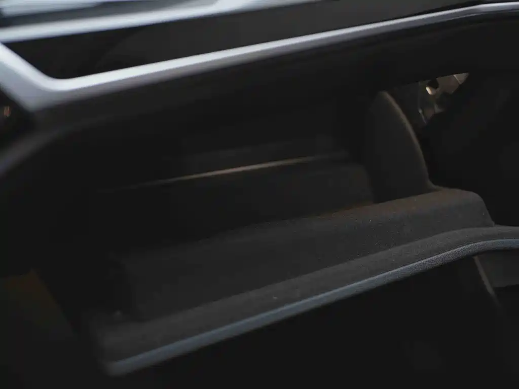 BMW 3 Series — миниатюра 10