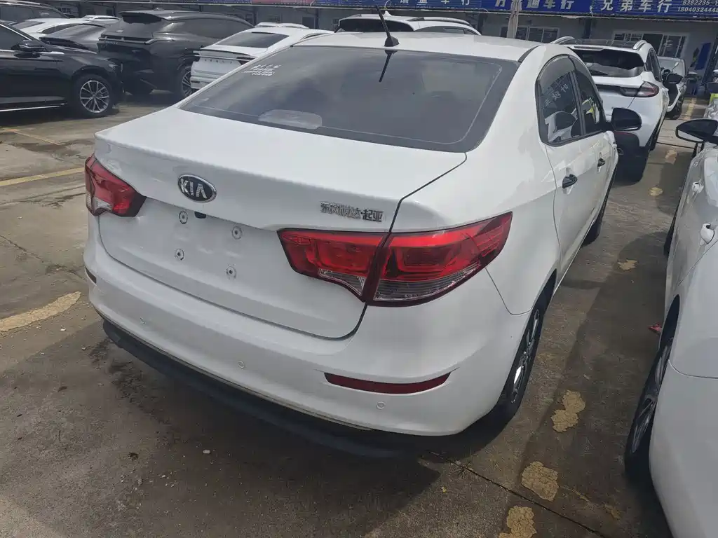 Kia K2 — миниатюра 14