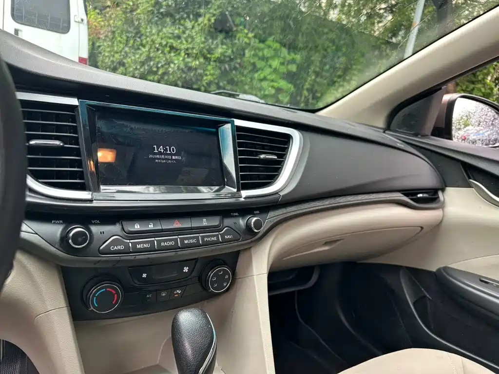 Buick Excelle — миниатюра 16