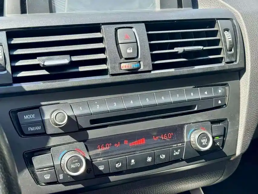BMW 1 Series (Import) — миниатюра 18