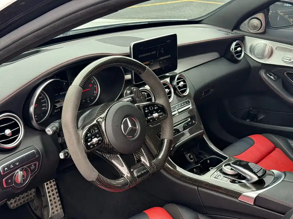 Mercedes-Benz C-Class AMG — миниатюра 11