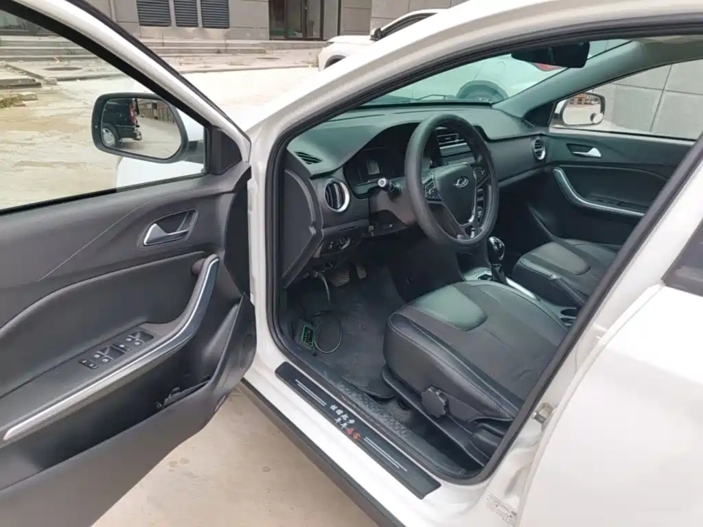 Chery Tiggo 3x — миниатюра 16
