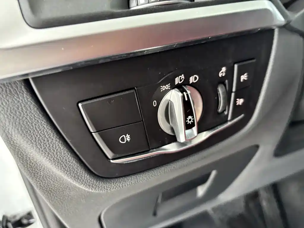 BMW X3 — миниатюра 14