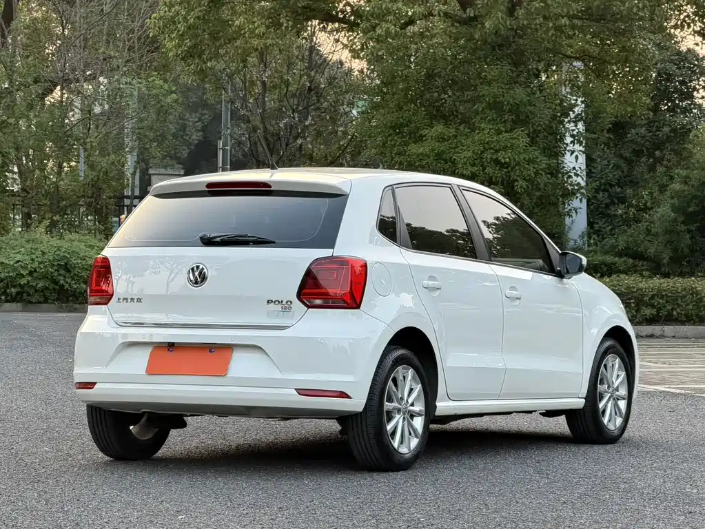 Volkswagen Polo — миниатюра 7