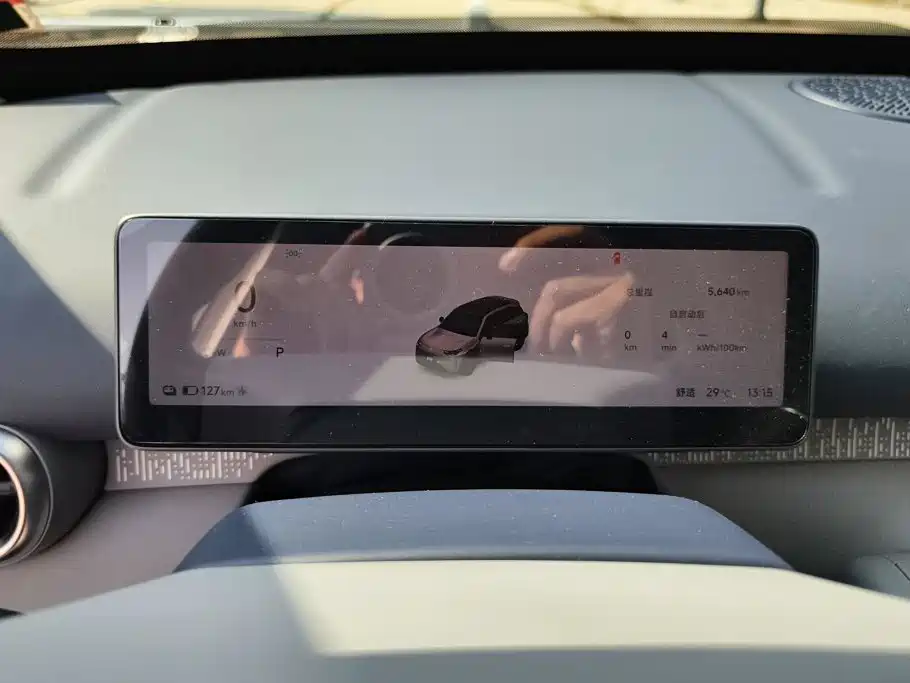 Leapmotor Leapmotor A10 — миниатюра 14