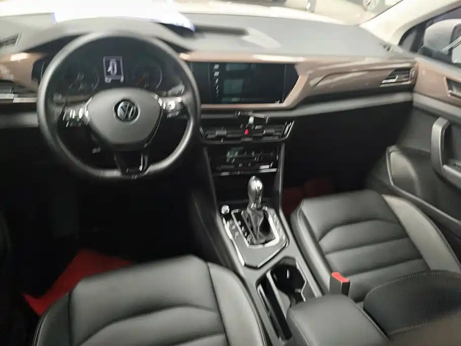 Volkswagen Tharu — миниатюра 12