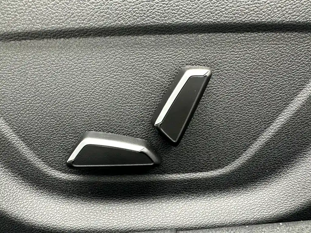 Geely Emgrand — миниатюра 12
