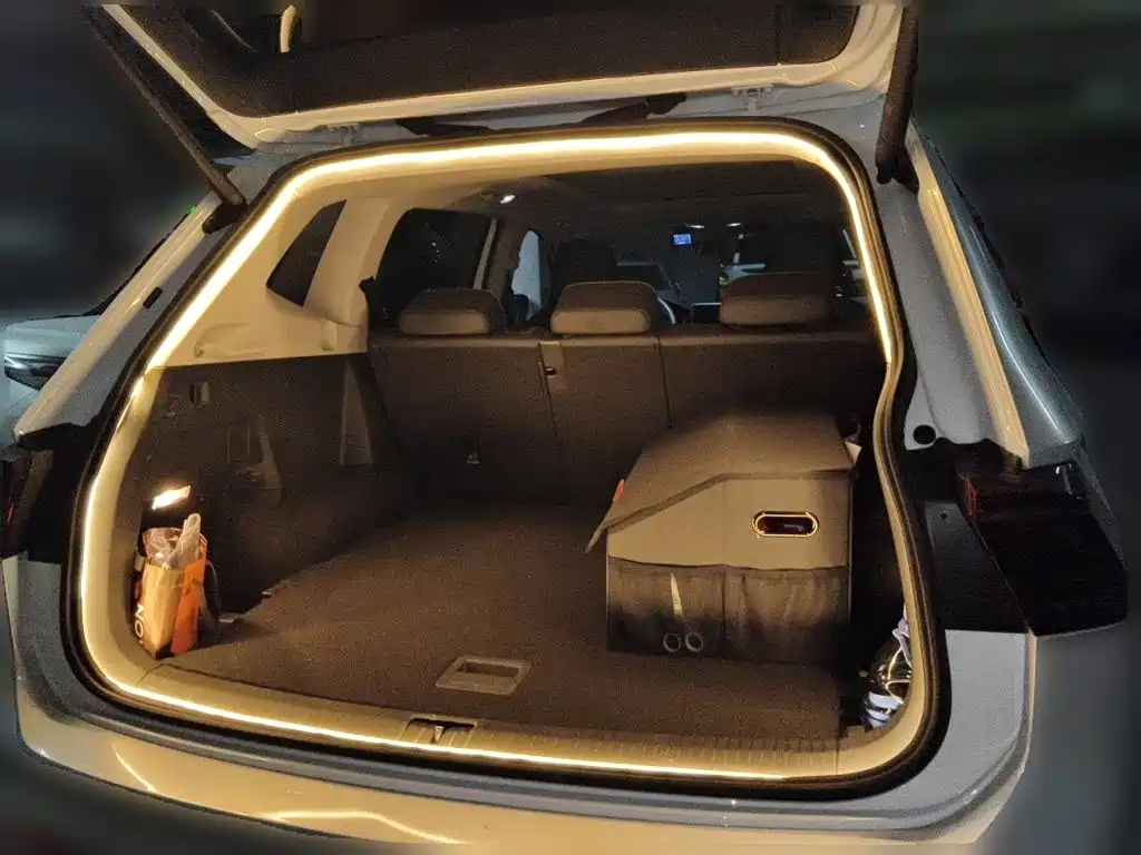 Volkswagen Tiguan L — миниатюра 10