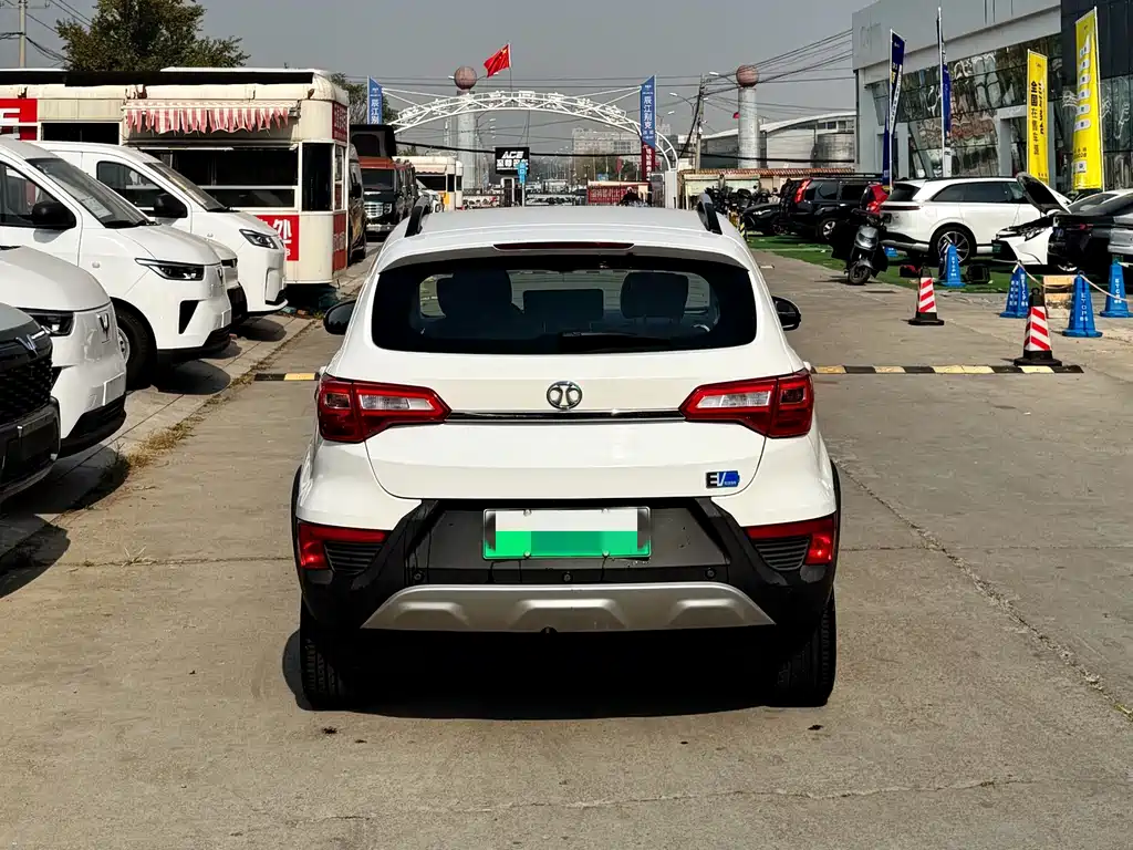 BAIC New Energy EX — миниатюра 3