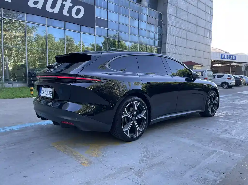NIO ET5T 2024 75kWh Touring