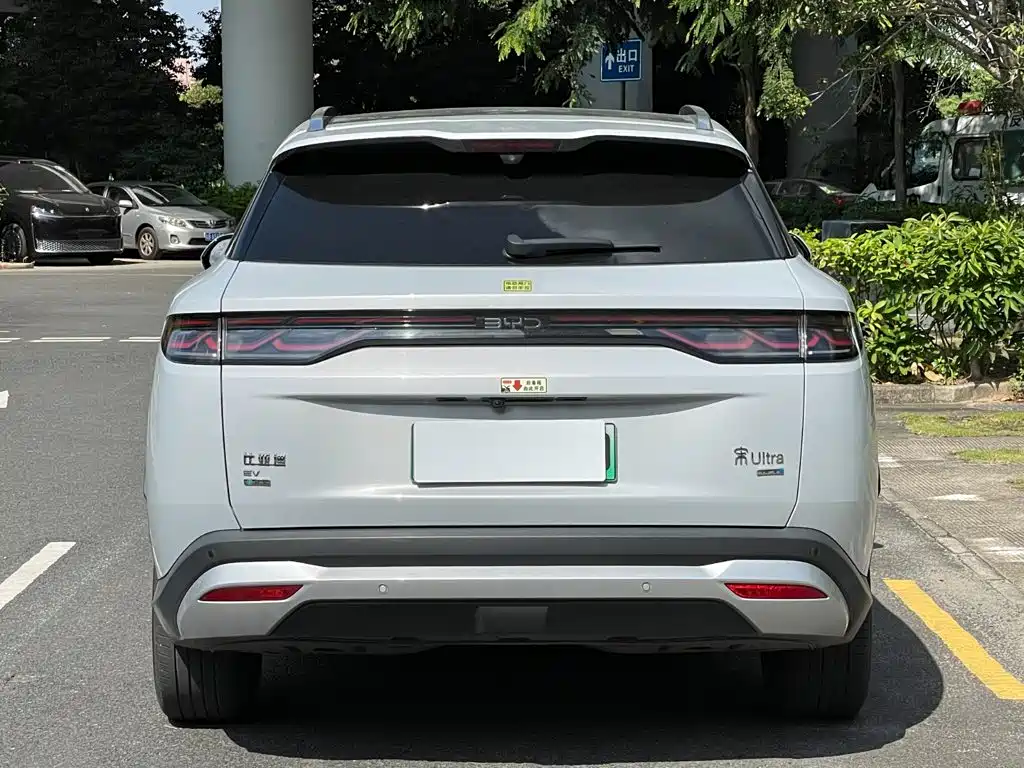 BYD Song Ultra — миниатюра 23