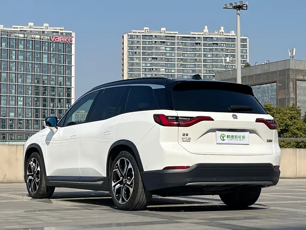 NIO NIO ES8