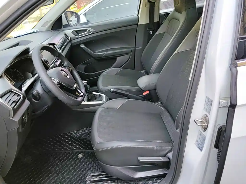 Volkswagen T-Cross — миниатюра 15