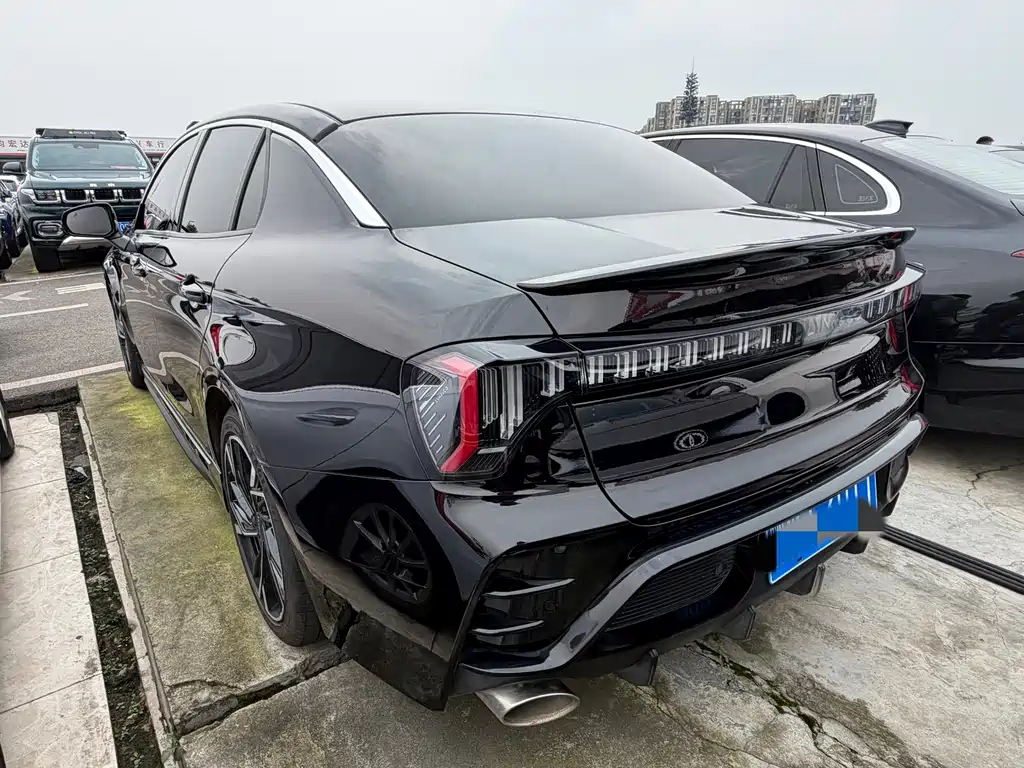 Lynk & Co 03 — миниатюра 13