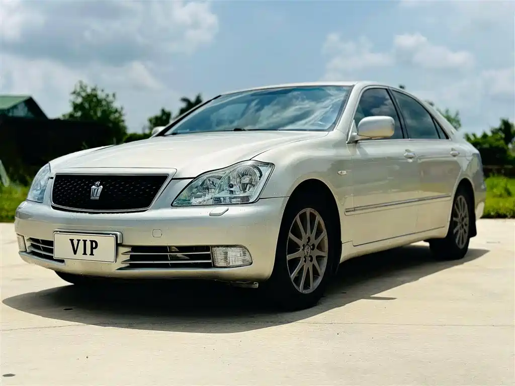 Toyota Crown 2008