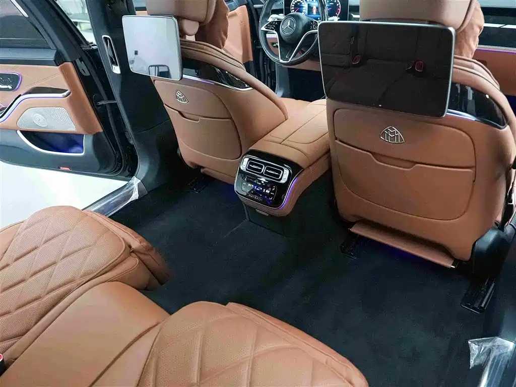 Mercedes-Benz S-Class — миниатюра 11