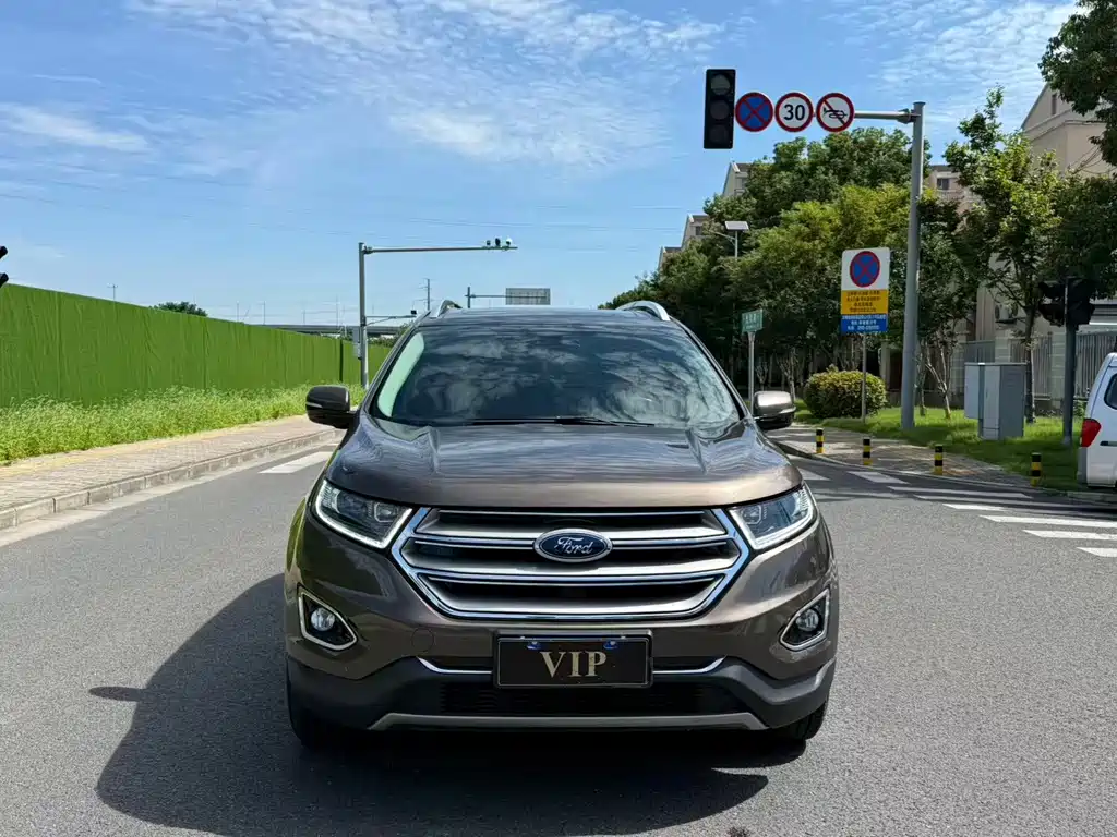 Ford Edge — миниатюра 2