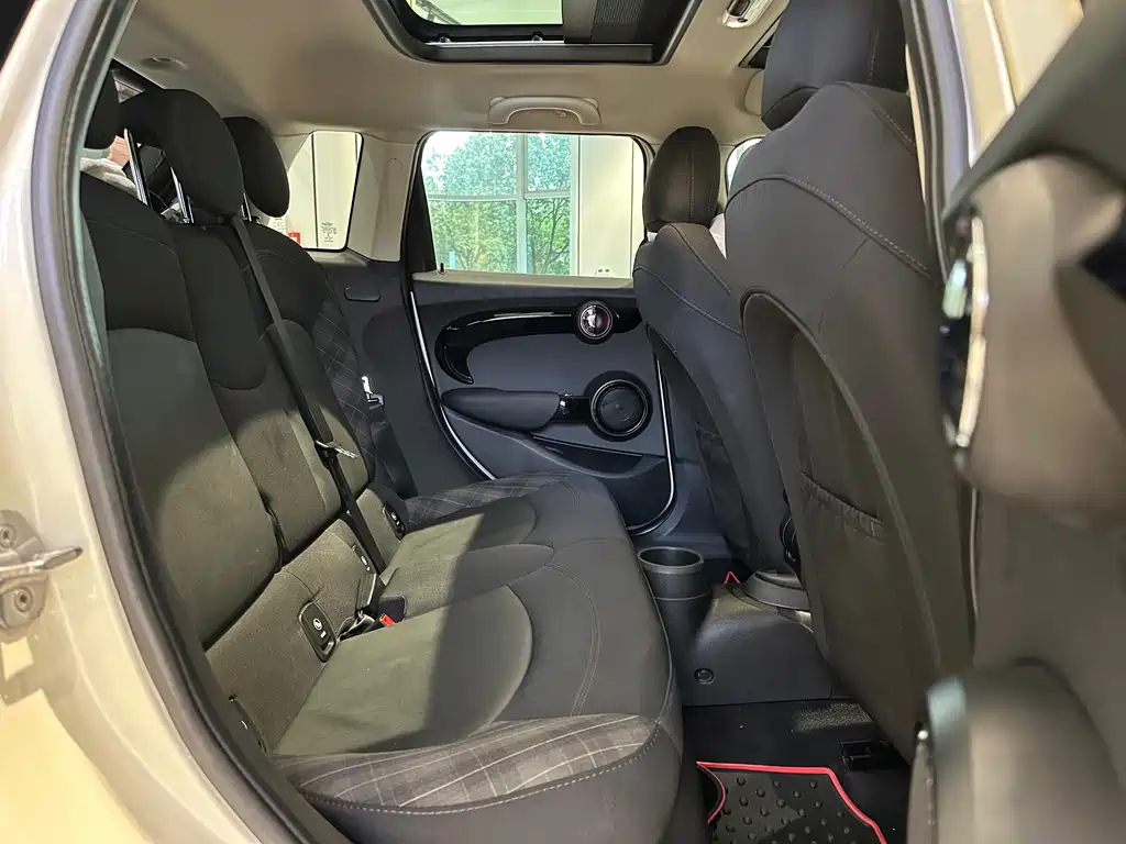 MINI Mini — миниатюра 13