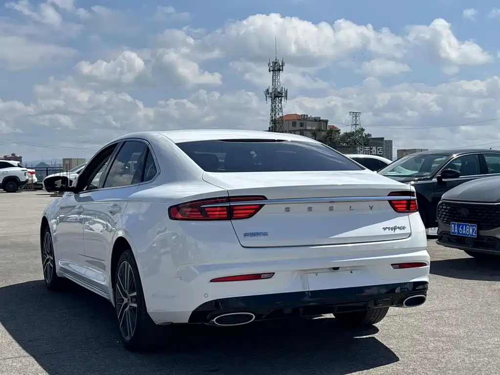 GEELY AUTOMOBILE XINGRUI