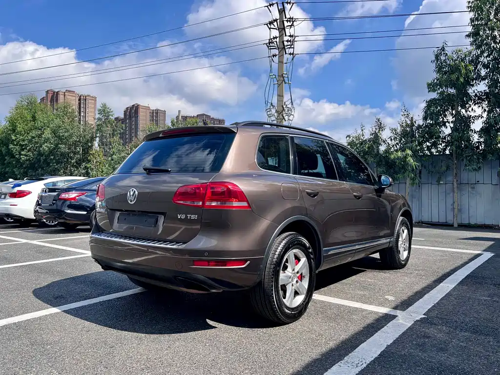 Volkswagen Touareg — миниатюра 4