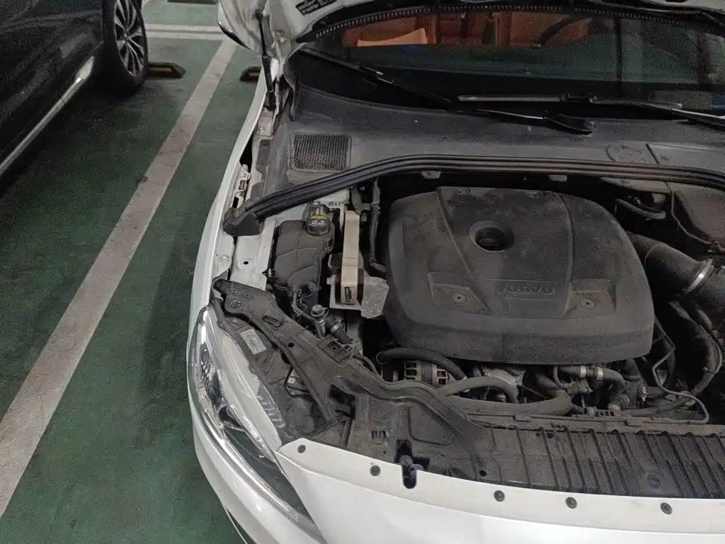 Volvo S60 — миниатюра 19