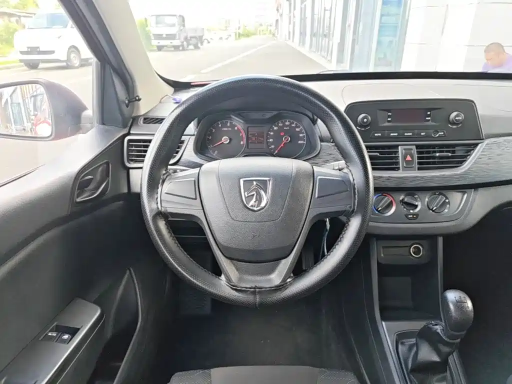 Baojun 310 — миниатюра 11