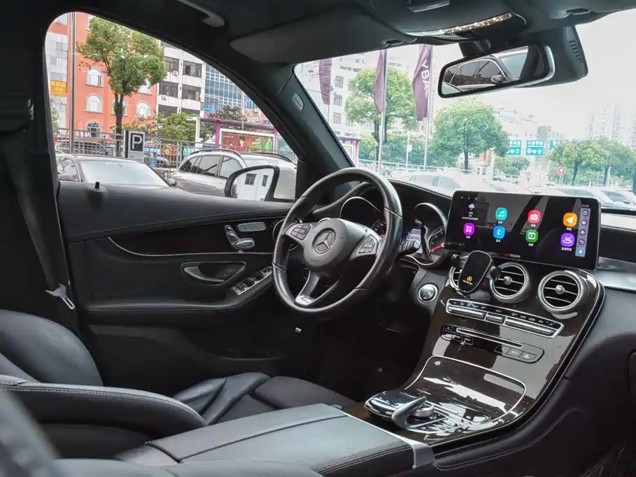 Mercedes-Benz GLC — миниатюра 12