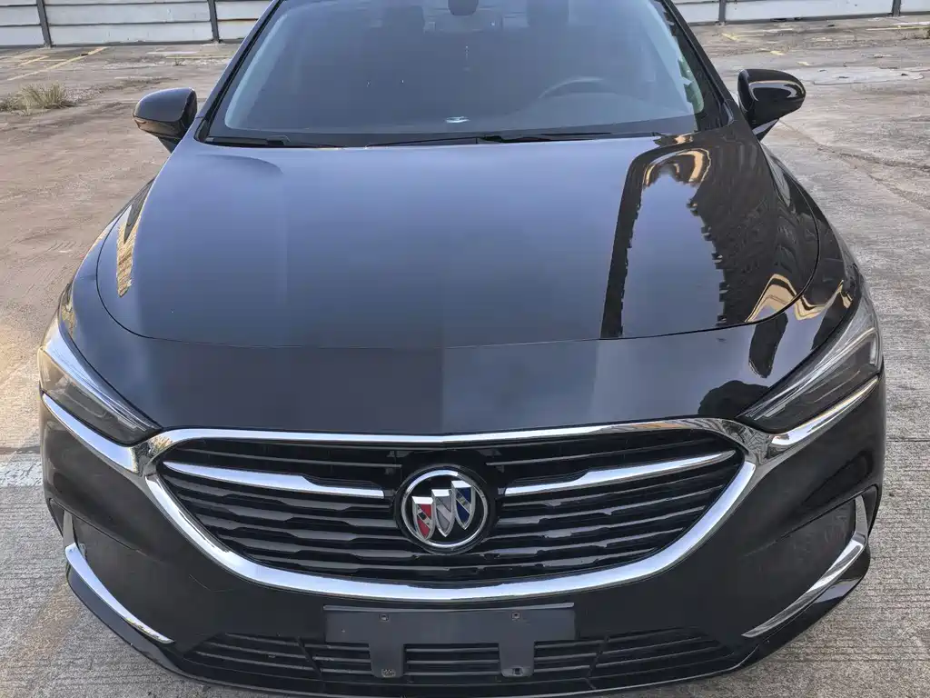 Buick LaCrosse — миниатюра 2
