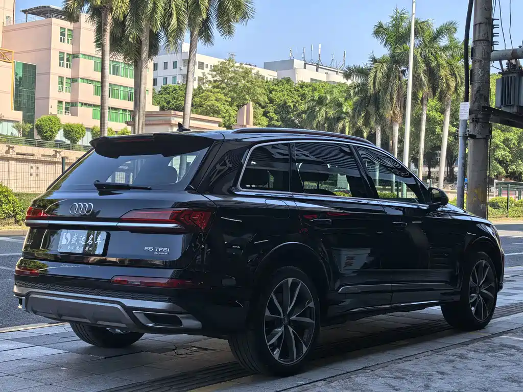 Audi Q7 2020 55 TFSI quattro S line Sport