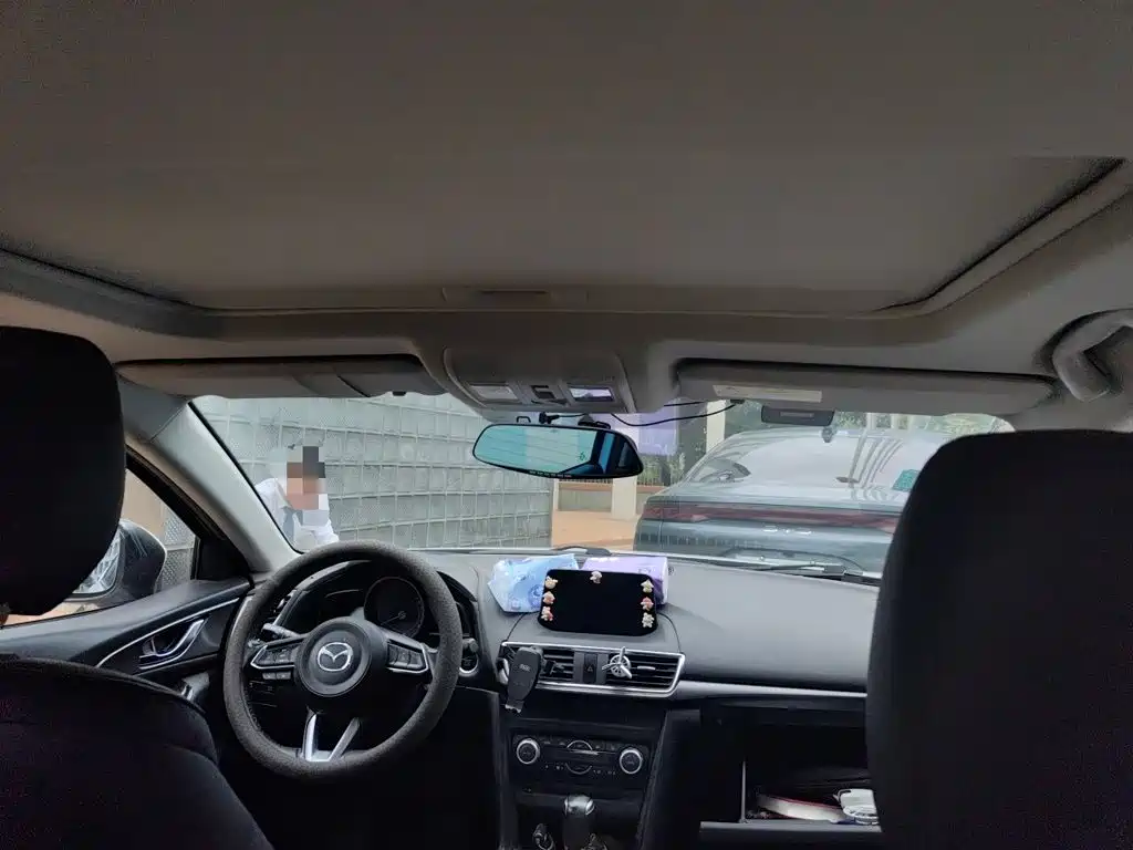 Mazda 3 Axela — миниатюра 14