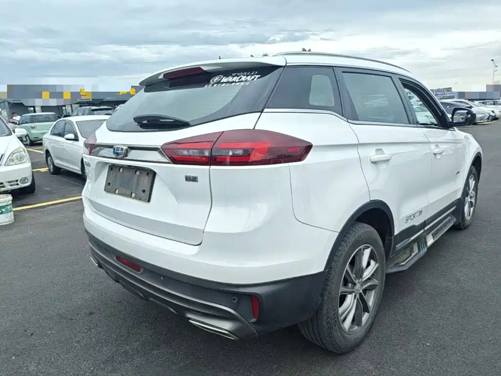 Geely Boyue — миниатюра 7