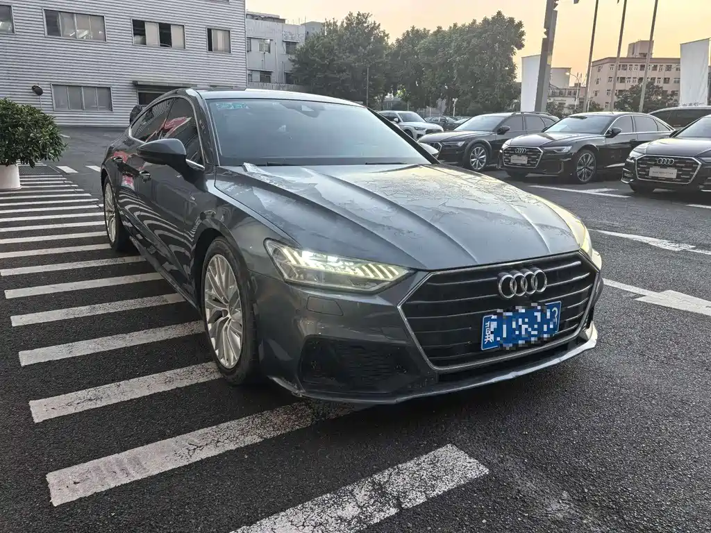 AUDI A7
