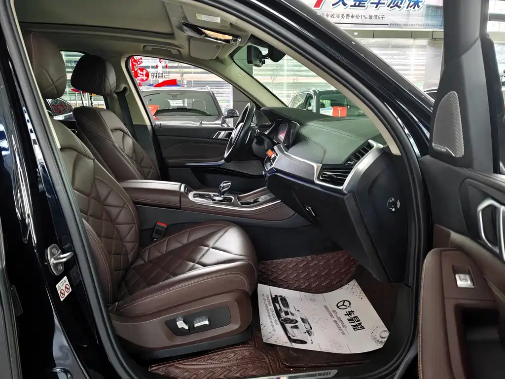 BMW X5 — миниатюра 12