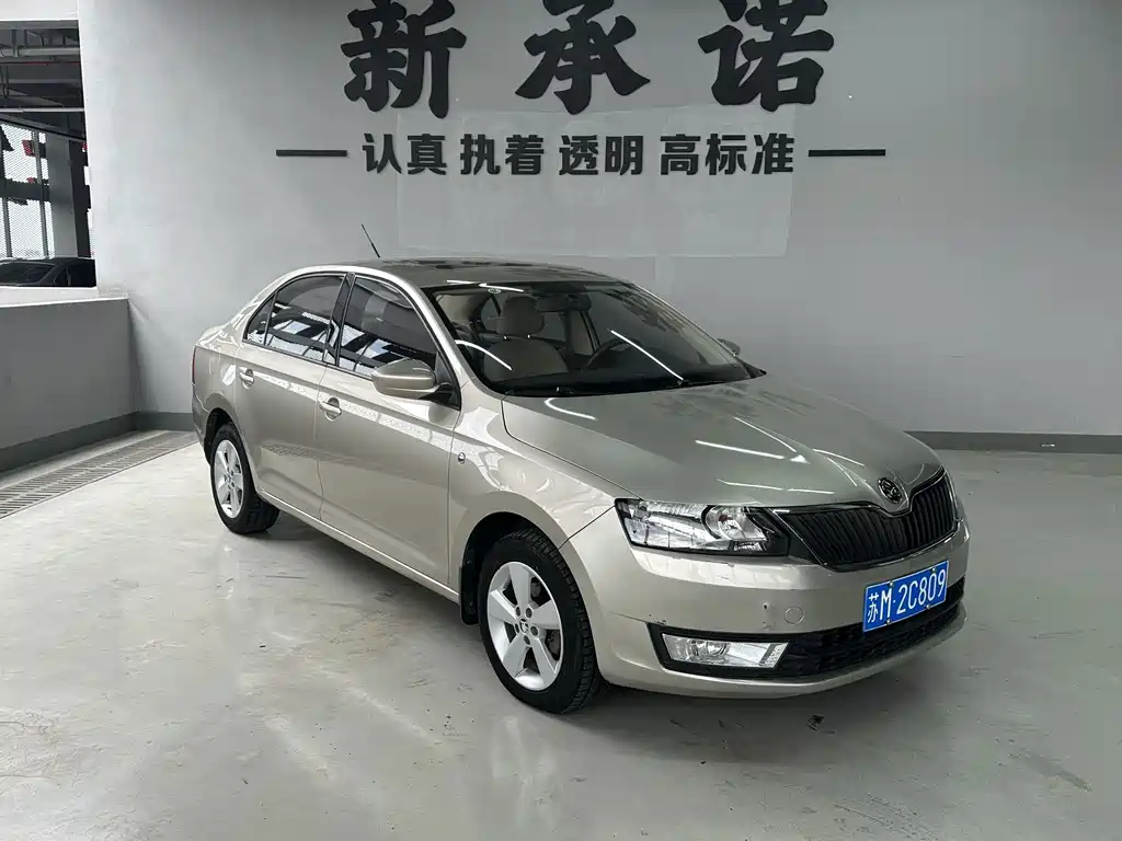 Skoda Rapid — миниатюра 2